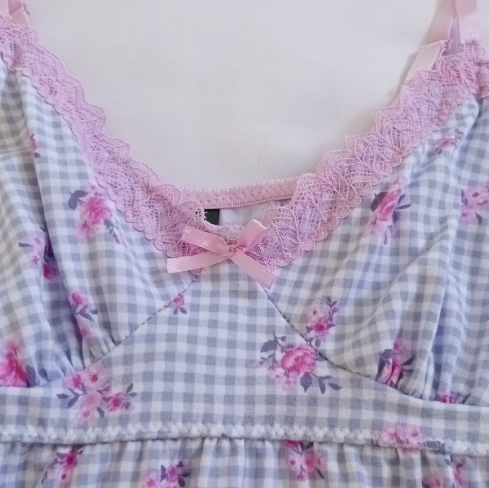 LAURA ASHLEY BLUE PINK SHORT TOP SLEEPWEAR SZ SMALL